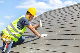 Best Commercial Roofing Services  in Monticello, IL